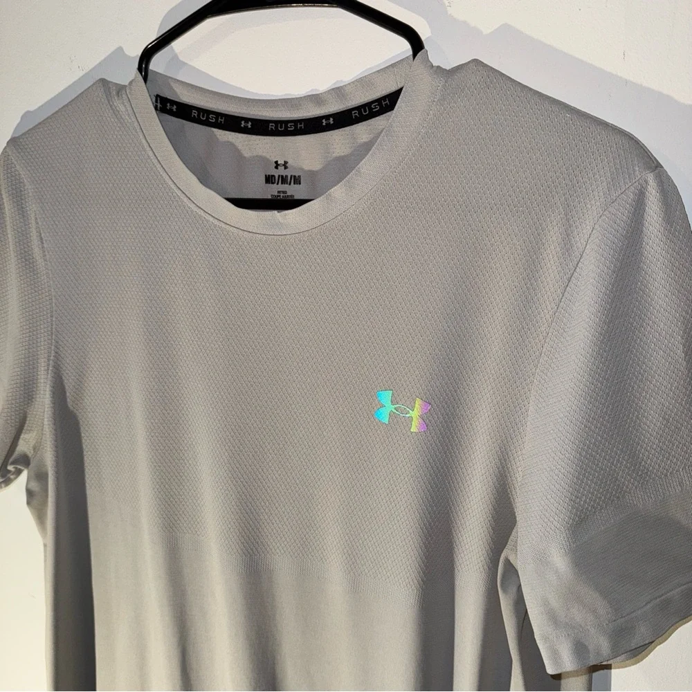 Under Armour Size MD Rush Seamless SS Tee - Picture 3 of 9